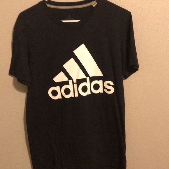 Adidas t-shirt - Picture 1 of 3
